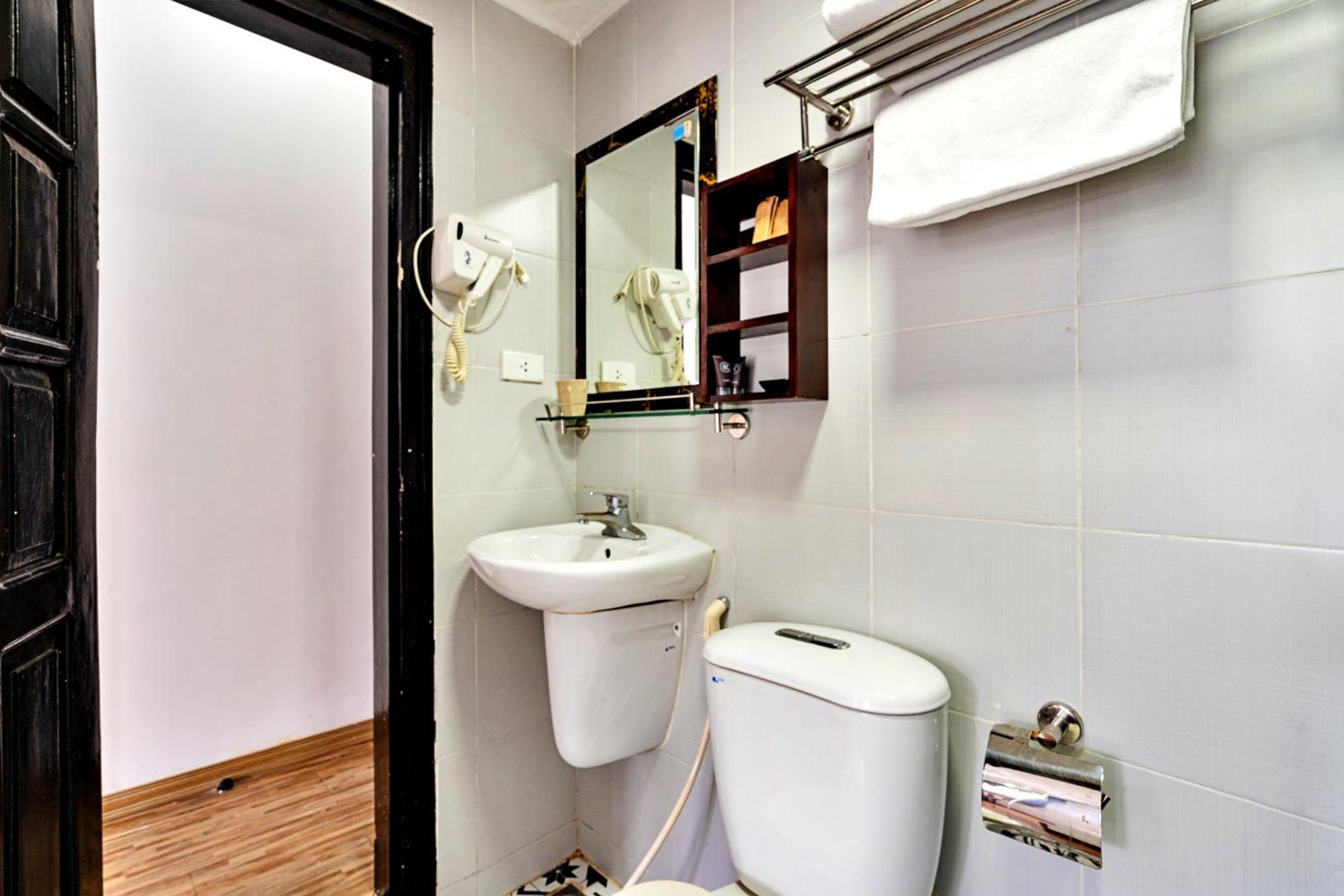 Serene Hotel Hanoi Room photo