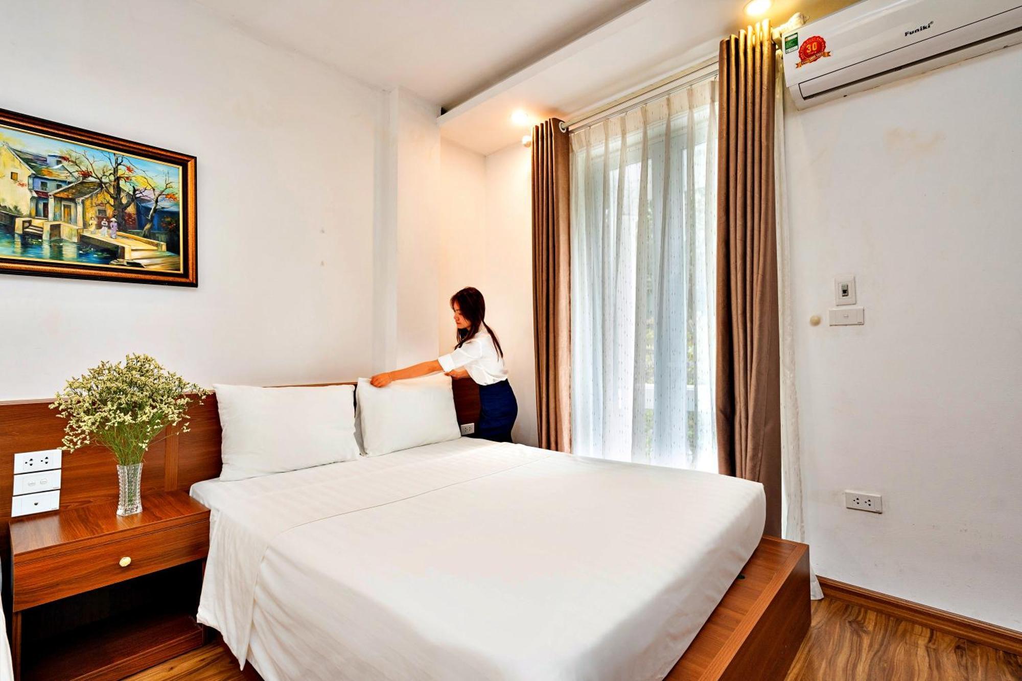 Serene Hotel Hanoi Exterior photo