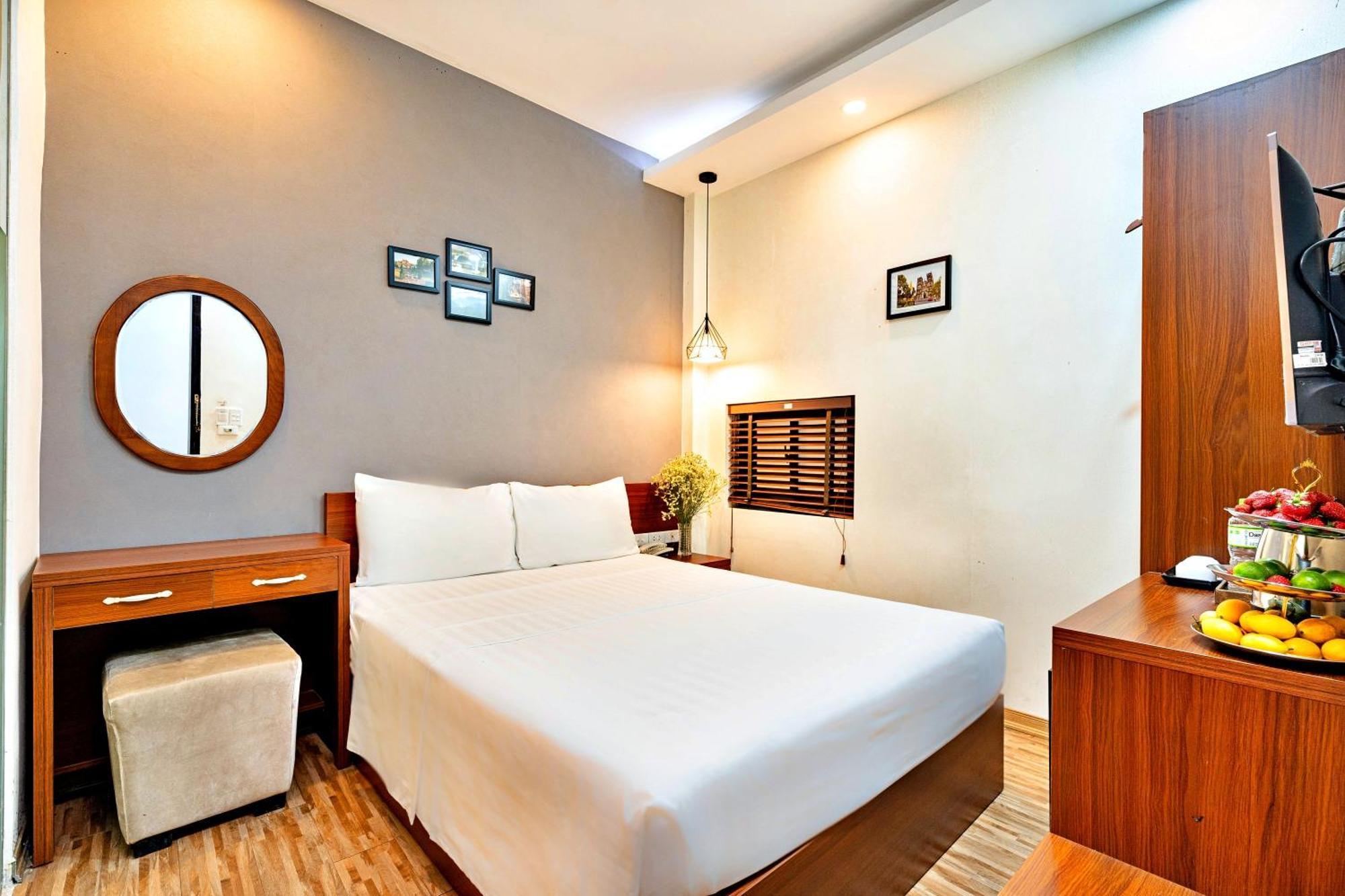 Serene Hotel Hanoi Room photo