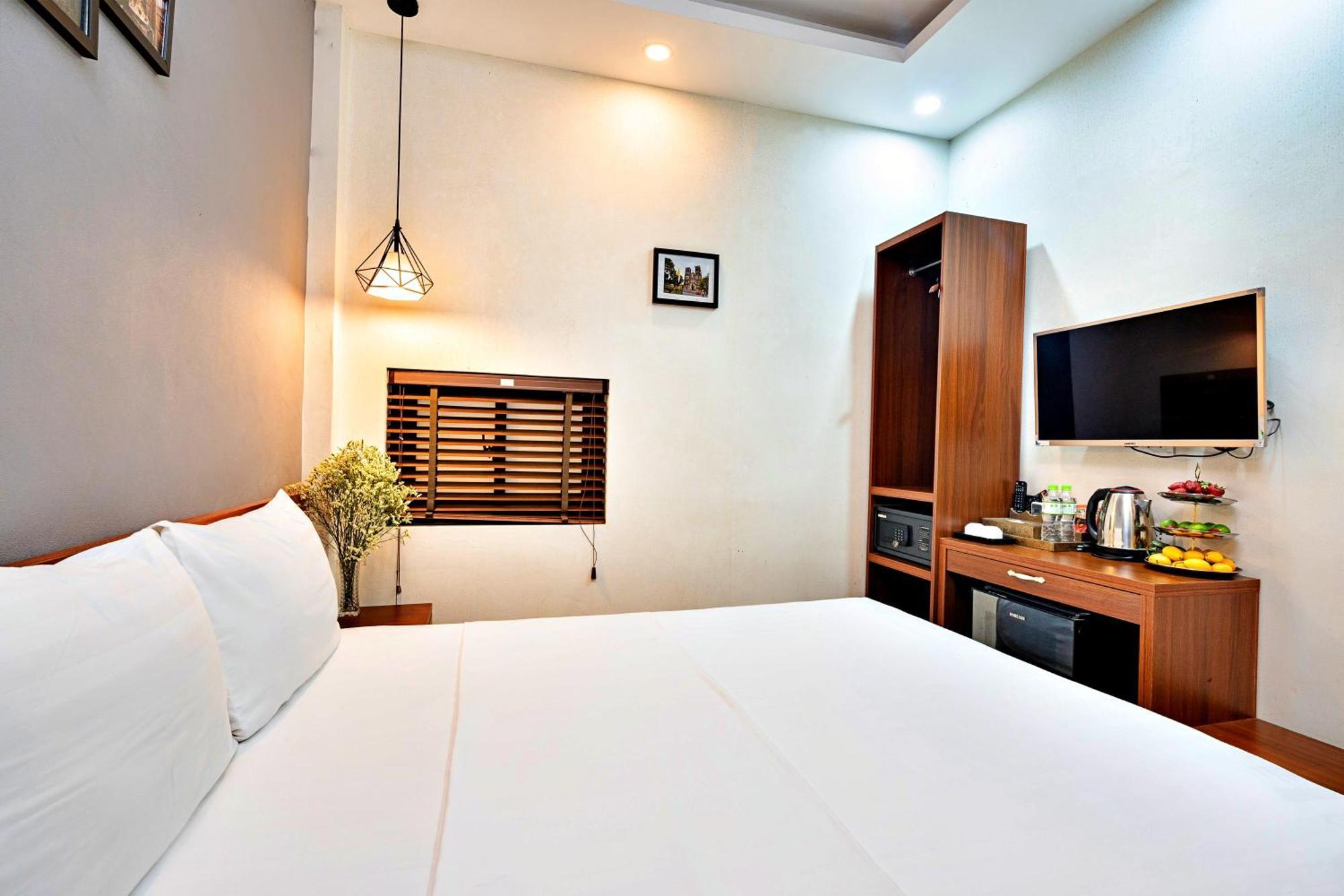 Serene Hotel Hanoi Room photo